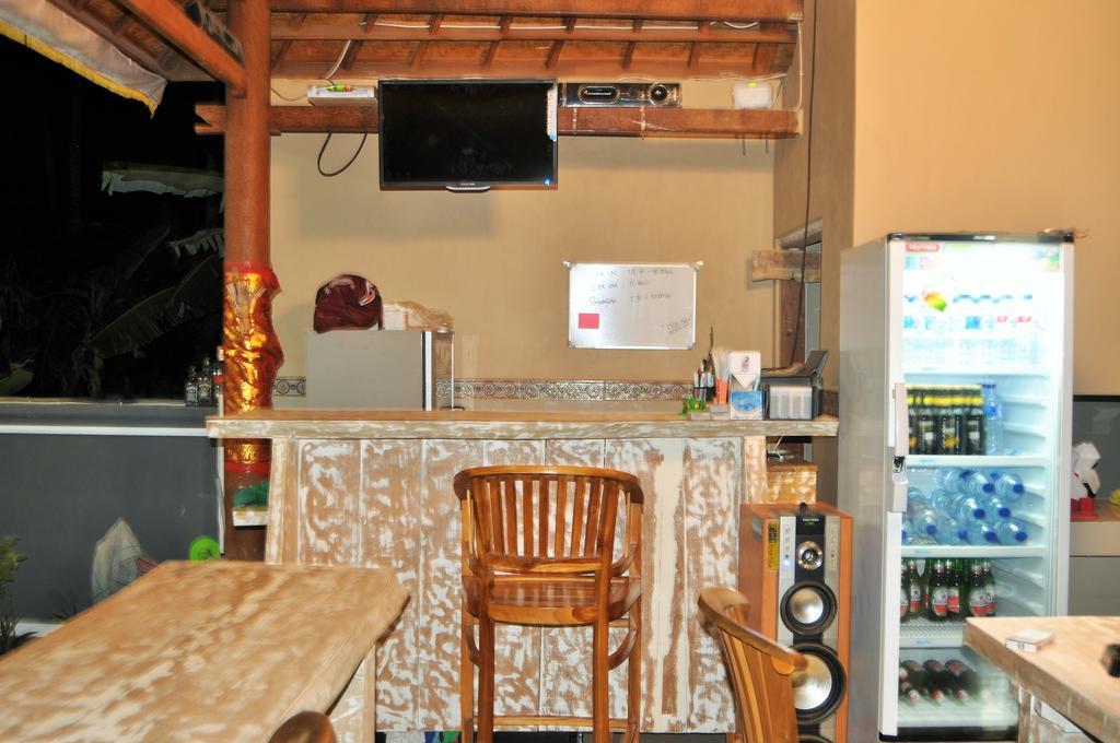 Deva Devi Beach Inn Luxury Batununggul Extérieur photo