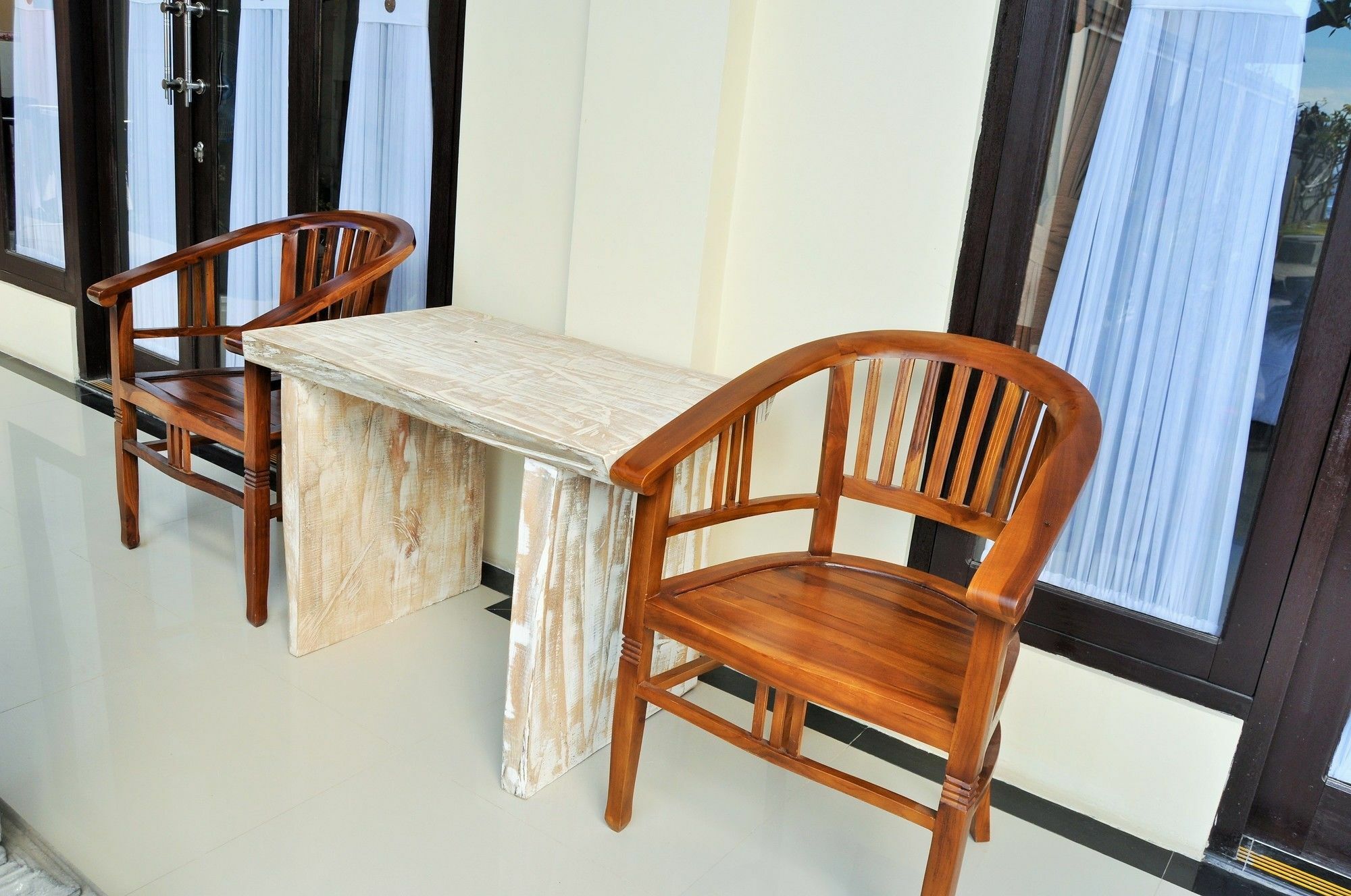 Deva Devi Beach Inn Luxury Batununggul Extérieur photo